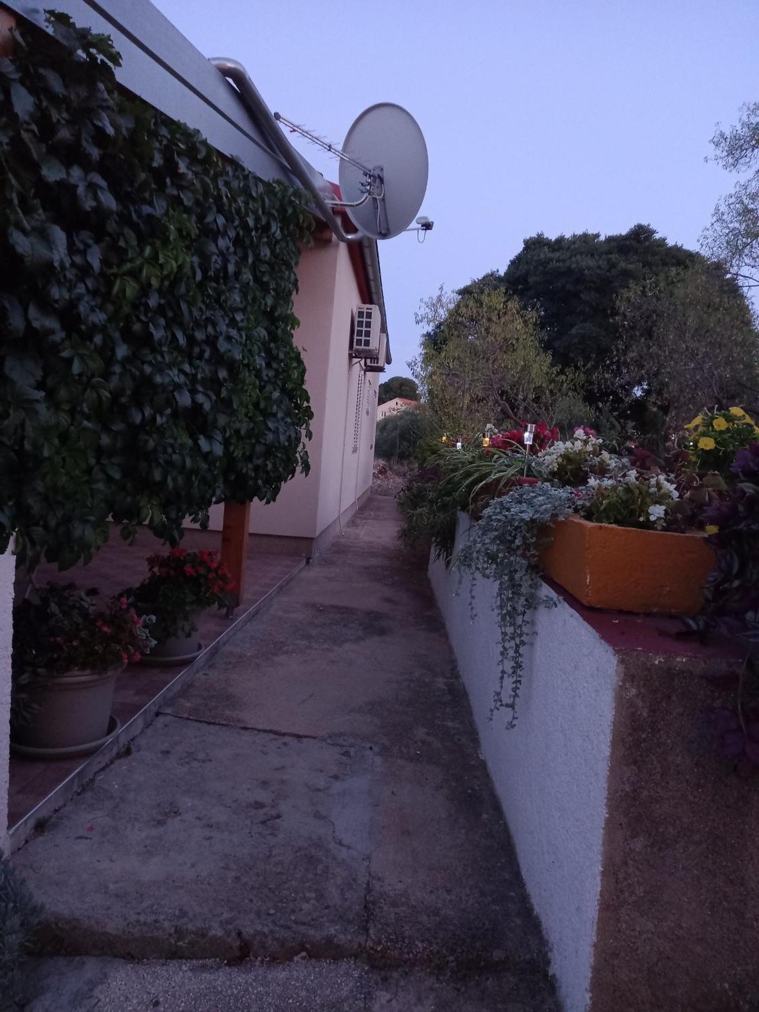 Apartments By The Sea Sali, Dugi Otok - 8117 Ngoại thất bức ảnh